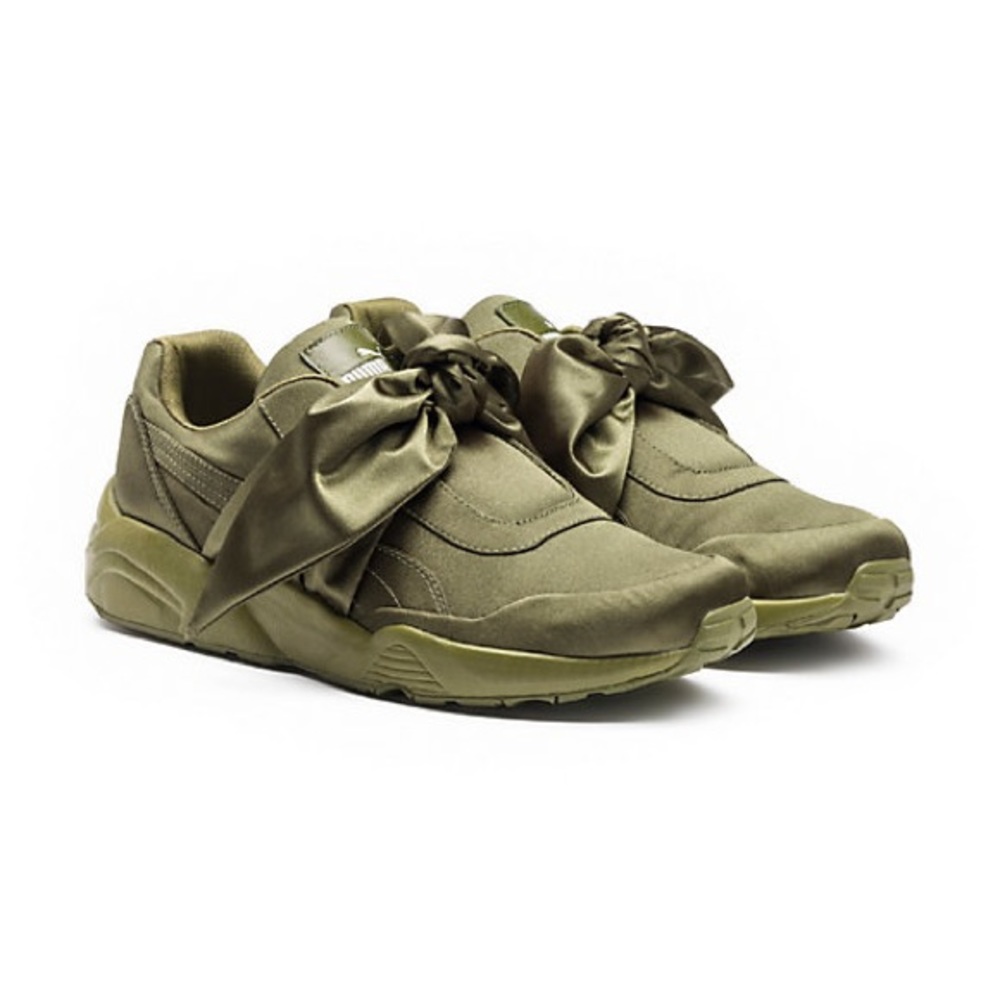Fenty by Rihanna puma with bow. Olive green.